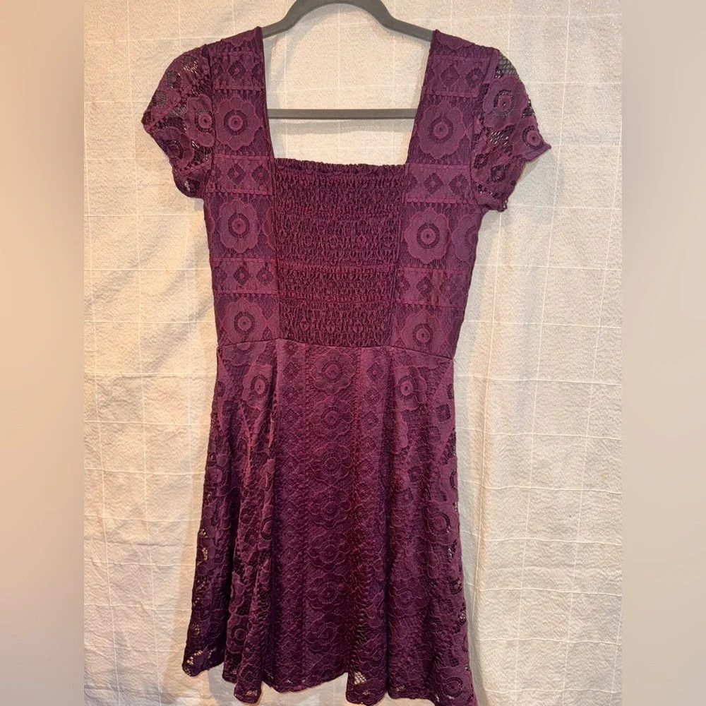 Aeropostale Plum Lace Midi Dress - Picture 4 of 4
